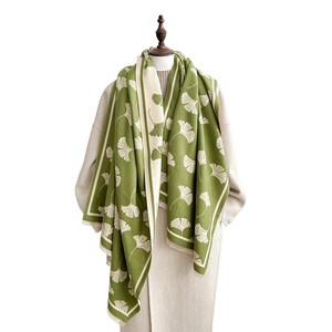 Usine En Gros <span class=keywords><strong>Printemps</strong></span> Automne Hiver Cache-Cou Femmes Double Face <span class=keywords><strong>Ginkgo</strong></span> Feuille Épaisse Longue Écharpe Faux Cachemire Châle Coupe-Vent - Product Image 6