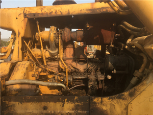 Bulldozer sur chenilles Caterpillar D7G d'occasion en bon état, modèle 2023, capacité de bulldozing de 8,6 m, puissance de 90 CV, 25000 kg - Product Image 6