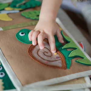 Montessori animaux sensoriels <span class=keywords><strong>feutre</strong></span> activité livre doux apprentissage précoce jouets éducatifs <span class=keywords><strong>pour</strong></span> enfants livre calme <span class=keywords><strong>pour</strong></span> bébé - Product Image 2