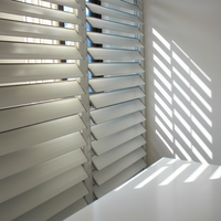 Volets solaires horizontaux motorisés en aluminium YASHO, style industriel moderne, pour l'extérieur, ventilation, résidentiel, garantie 5 ans