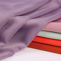 Prix de gros, tissu de pyjama pour filles, imitation soie, tissu extensible, 100% polyester, antistatique, satin brillant
