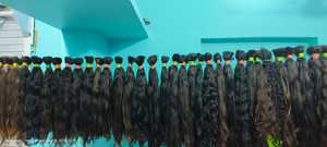 Ventes en gros de mèches de cheveux humains vierges indiennes de qualité supérieure, double trame, ondulation naturelle, cheveux raides et bouclés, cheveux de temple - Product Image 3