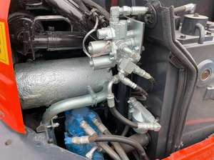 รถขุดขนาดเล็กมือสอง U35 พร้อมมอเตอร์ PLC ปั๊มไฮดรอลิก เกียร์บ็อกซ์ น้ำหนักใช้งาน 3.5 ตัน เครื่องยนต์ประสิทธิภาพสูง - Product Image 5