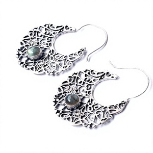 Pendientes de Aro de Latón con Piedras Preciosas de Estilo Bohemio Único, Diseño de Labradorita Plateada para Mujer, para Aniversario u Ocasiones Especiales - Product Image 3