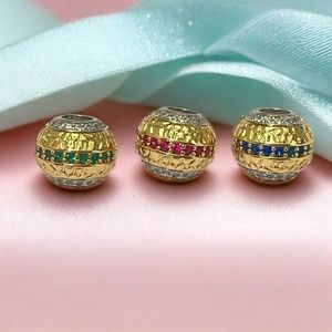 ลูกปัดทรงกลมชุบทองแดงประดับเพทายสำหรับทำสร้อยข้อมือ สีเขียว สีแดง สีน้ำเงิน F4474D - Product Image 1