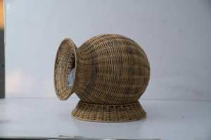 Letto Rialzato per Gatti in Vimini Ecologico, Design Resistente, Morbido e Confortevole per Animali Domestici Pelosi - Product Image 4