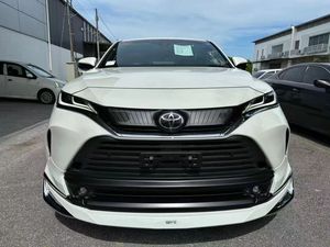 Kit Carrozzeria Aftermarket Stile Modellista con Spoiler Anteriore e Posteriore, Minigonne Laterali, Diffusore Posteriore e Taglio Marmitta per <span class=keywords><strong>Harrier</strong></span> Venza 2020-2024 - Product Image 4