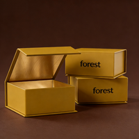 Caja de Regalo Ecológica de Cartón Duro con Cierre Magnético y Logotipo Personalizado para Empaque de Lujo