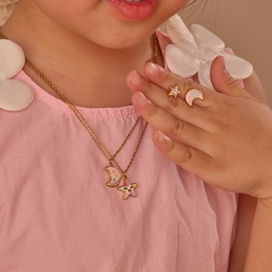 Set di Gioielli in Acciaio Inossidabile per Bambine, <span class=keywords><strong>Collana</strong></span> e Orecchini con Stelle e Luna, Regalo per Bambine - Product Image 1