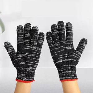 ถุงมือ ถุงมือนิรภัยกันลื่นพร้อมด้ายอุตสาหกรรมที่ทนทานต่อการสึกหรอ มีจำหน่ายในสีเทาและสีขาว - Product Image 5