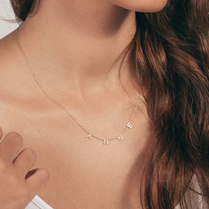 Collana con nome lettera placcato oro personalizzato delicato per le donne regalo personalizzato personalizza <span class=keywords><strong>gioielli</strong></span> con collana iniziale in acciaio inossidabile - Product Image 3