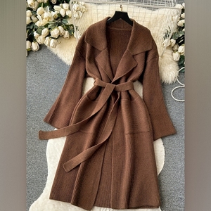 Suéter Elegante y Minimalista para Mujer, Cárdigan Largo de Punto a la Moda - Product Image 1