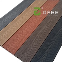 Plancher extérieur en PVC anti-décoloration, antidérapant, résistant aux UV, résistant à l'humidité pour balcon et jardin avec garantie de plus de 5 ans