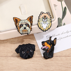 Pins Esmaltados Personalizados de Razas de Perros Directo de Fábrica - Insignias Temáticas Lindas de Yorkshire, Pomeranian, <span class=keywords><strong>Doberman</strong></span> y <span class=keywords><strong>Pug</strong></span> con ODM y OEM - Product Image 2