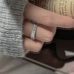 Conjunto de Pulsera y Anillo Wenchi S925 de Plata Pura Italiana con Textura de Lujo y Diseño Simple Desplegable, Modelo 22409, Venta al Por Mayor - Product Image 3