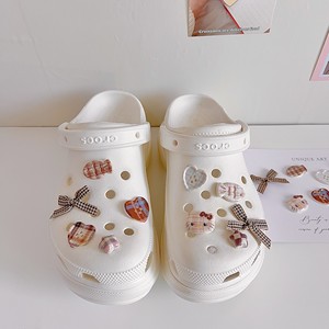 Conjunto de Estilo Rústico. Adornos para Zapatos con Forma de Nudo de Mariposa y Gatito, Accesorio Divertido para Calzado, Apto para Mujeres y Niñas - Product Image 5
