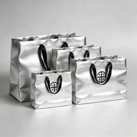 Tas Kertas Laminasi Embos Foil Emas Mewah Custom YZ dengan Logo, Ukuran Besar & Sedang Warna Putih - Ideal Sebagai Tas Pernikahan