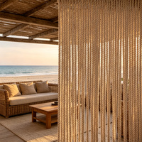 Paravent vertical en macramé de corde de coton de qualité professionnelle pour l'extérieur, idéal pour les patios de complexes hôteliers en bord de mer des Caraïbes