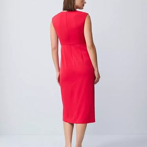 Robe midi décontractée à effet portefeuille, motif floral, pour l'été, écologique, respirante, avec dentelle ajourée et taille naturelle - Product Image 2