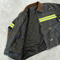 Blouson de travail vintage en jean délavé personnalisé avec fermeture éclair, doublure matelassée, bandes réfléchissantes, col en velours côtelé, effet vieilli pour homme