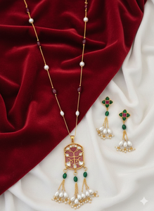 Ensemble de pendentifs de créateur en or poli de haute qualité, bijoux anciens, collier ethnique pour femmes, style traditionnel élégant, à porter pour les fêtes - Product Image 5