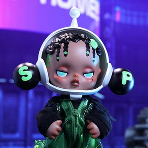 Venta al por mayor 100% Original POP MART SKULLPANDA OOTD THE WILD GREEN FIGURINE Figura DE ACCIÓN Edición limitada - Product Image 4
