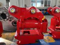 Attache rapide hydraulique certifiée CE Powertilt M03 M08 M10 pour inclinaison de godets, modèle européen