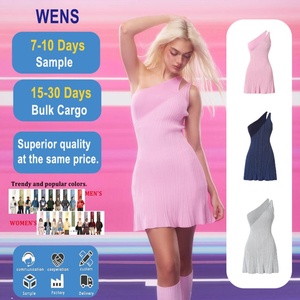 Robe sans manches en tricot respirant à col ras du cou et épaules asymétriques pour femme, avec logo brodé 3D du fabricant, idéale pour le tennis - Product Image 1