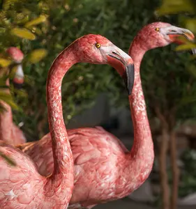 Bluelizard - Bird Park decoration With feather Flamingo Land Using Moving Animatronic Flamingo models