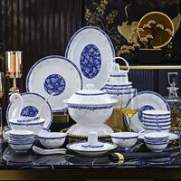 Service de table en porcelaine bleue et blanche avec motif ajouré fleur de prunier, vaisselle en céramique craquelée pour banquets à domicile