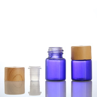Botol sampel kaca Amber kecil 2ml dengan tutup bambu botol kaca kecil untuk minyak esensial dengan tutup sekrup bambu