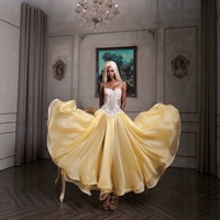 Robe de soirée longue à bretelles spaghetti, patchwork de dentelle, taille cintrée, en tulle scintillant, ourlet volumineux, coupe sirène