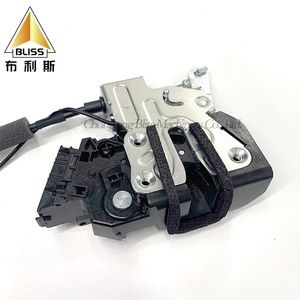 Kit de porte à fermeture douce personnalisée HQH9-501, télécommande, ouverture automatique de la porte, porte électrique intelligente à aspiration pour voiture - Product Image 3