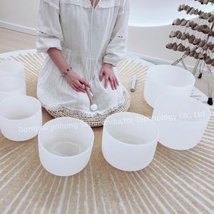 Оптовая продажа больших хрустальных поющих чаш 18-36 дюймов, очень больших кварцевых поющих чаш-кювет - Product Image 6