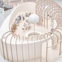 Stand d'exposition modulaire personnalisé MEGA Modern Fashion Pop Up Store pour événements et expositions