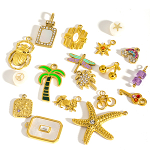 Plage d'été dorée |   Pendentifs en acier inoxydable plaqué or 18K PVD pour la fabrication de bijoux DIY |   Breloques en forme d'étoile de mer et de coléoptère - Product Image 1