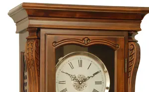 पेंडुलम लकड़ी का चयन पर पारंपरिक मंजिल घड़ी Acadia खत्म हार्डवुड veneers व्यथित के लिए एक प्राकृतिक, देहाती उपस्थिति