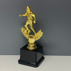 Trofeo de Fútbol de Plástico de 20 CM, Premio Deportivo Duradero, Etiqueta Personalizable - Product Image 2