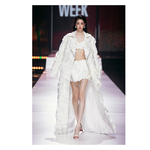 Abrigo para mujer Precio al por mayor Abrigo de flor blanca Cuello redondo Abrigos para mujer Prendas de vestir Bolsas Vietnam Mejor mayorista - Product Image 5