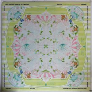 Tapis en caoutchouc portable de luxe 31,5x31,5 pouces, série Ohmy, tapis Capri pour le mahjong américain et les jeux de poker - Product Image 1