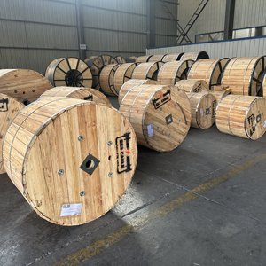 HS GSW Conductor Alambre de acero galvanizado Trenzado Guy Stay Wire Alambre de acero de zinc para transmisión de energía aérea - Product Image 6