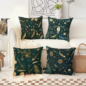 Coussins élégants vert foncé avec des motifs d'oiseaux à plumes dorées et des motifs floraux décorent un <span class=keywords><strong>canapé</strong></span> de Noël confortable. - Product Image 2