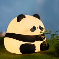 Veilleuse LED Kawaii Panda de Haute Qualité, en Silicone Rechargeable avec Design de Dessin Animé, Adorable Lampe de Nuit Animale pour Enfants