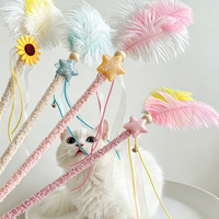 Bâtonnet de jeu pour chat à plumes colorées, léger, avec clochette, pour l'exercice et le divertissement quotidien des chatons, anti-ennui et sûr