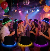 Cappello da Pescatore LED Multicolore Creativo per Feste, Accessorio Luminoso per Sport all'Aperto o Costume