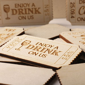 บัตรไม้สำหรับดื่มเครื่องดื่ม บัตรเชียร์ไม้ สำหรับงานบาร์ เทศกาลเบียร์ งานปาร์ตี้ งานแต่งงาน บัตรเข้าชมกิจกรรม รูปทรงไม่สม่ำเสมอ - Product Image 4