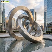 Escultura de Anillos Entrelazados de Acero Inoxidable, Pulida a Espejo, Arte Reflectante para Piscinas y Plazas Exteriores