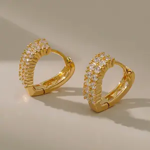 Fashion Women's Jewelry Earrings Minimalist and Exquisite Zircon Heart shaped Circle Earrings French Elegant Jewelry Earrings