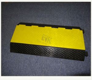 Amarillo Negro velocidad Bump Music Show Protector de cable de goma para la venta - Product Image 2