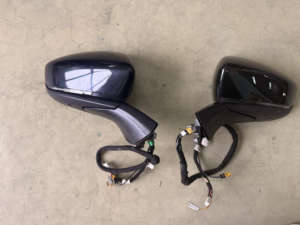 Rétroviseurs électriques d'origine en carbone turbo noir polaire ABS avant et arrière avec caméra BSM et LS pour MazdaCX50 2023-2025 - Product Image 3